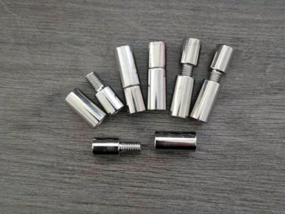 Movable connectors of diamond rope saw Movable connectors of diamond rope saw